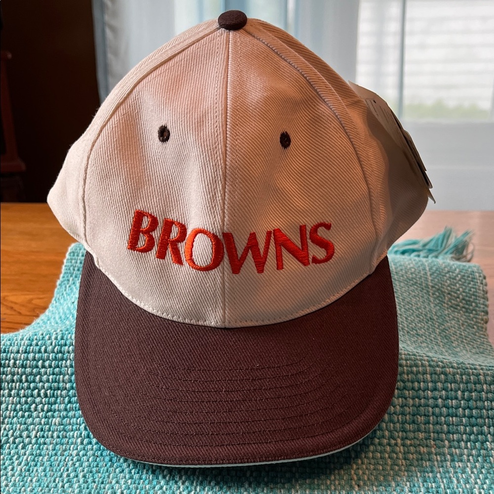 NWT Vintage Cleveland Browns Cap
